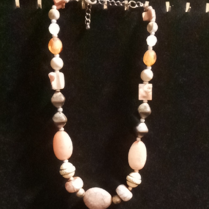 Chic Beaded Necklace With Pink And Orange Accents 18 In Long